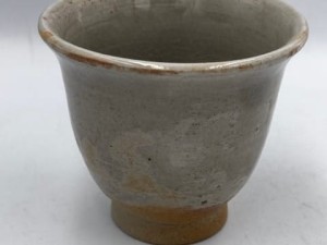 Czarka japońska hatazori- gata ( curving lip type shape)