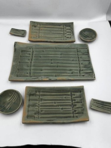 bamboo bamboo green mat set for 2 i servng dish.jpg