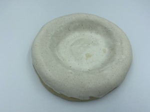 Talerz poduszka z owalnym stawem 20,5 cm. Biały.