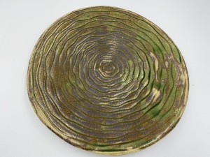 Patera spiralna, 27 cm. Brązowa zieleń. 